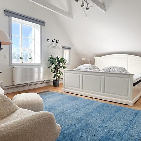 Stubbet - Charming - Newly Remade Villa Vadstena Bagian luar foto