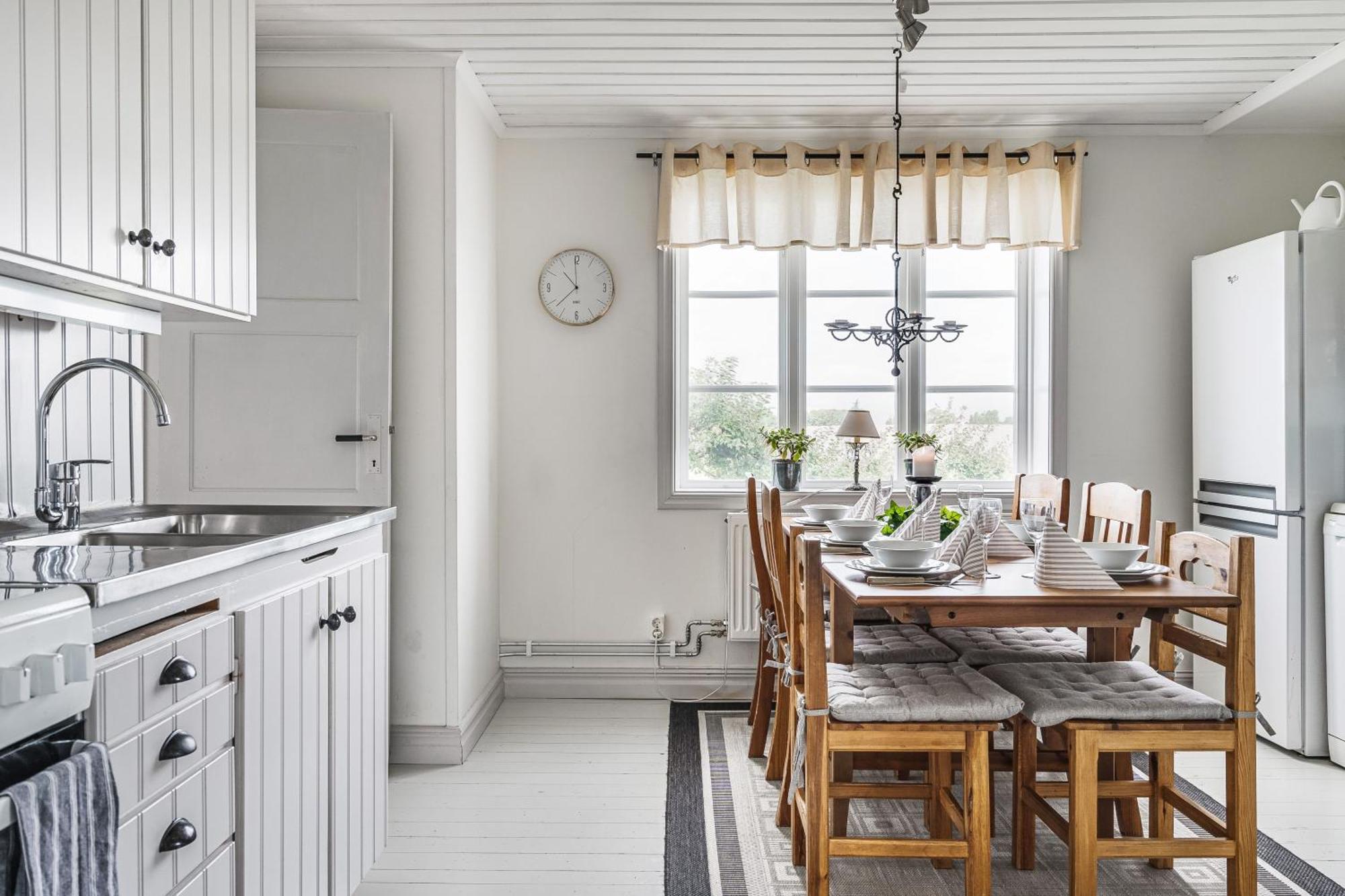 Stubbet - Charming - Newly Remade Villa Vadstena Bagian luar foto